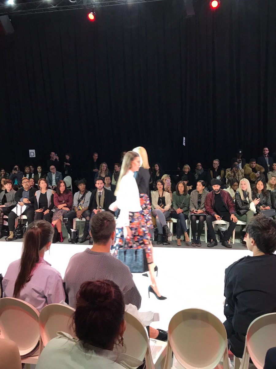 Being back at #twfw17 is like a blast from #thehearttruth past! Loved seeing <a href="/daviddixoninc/">David Dixon</a> tonight ❤️