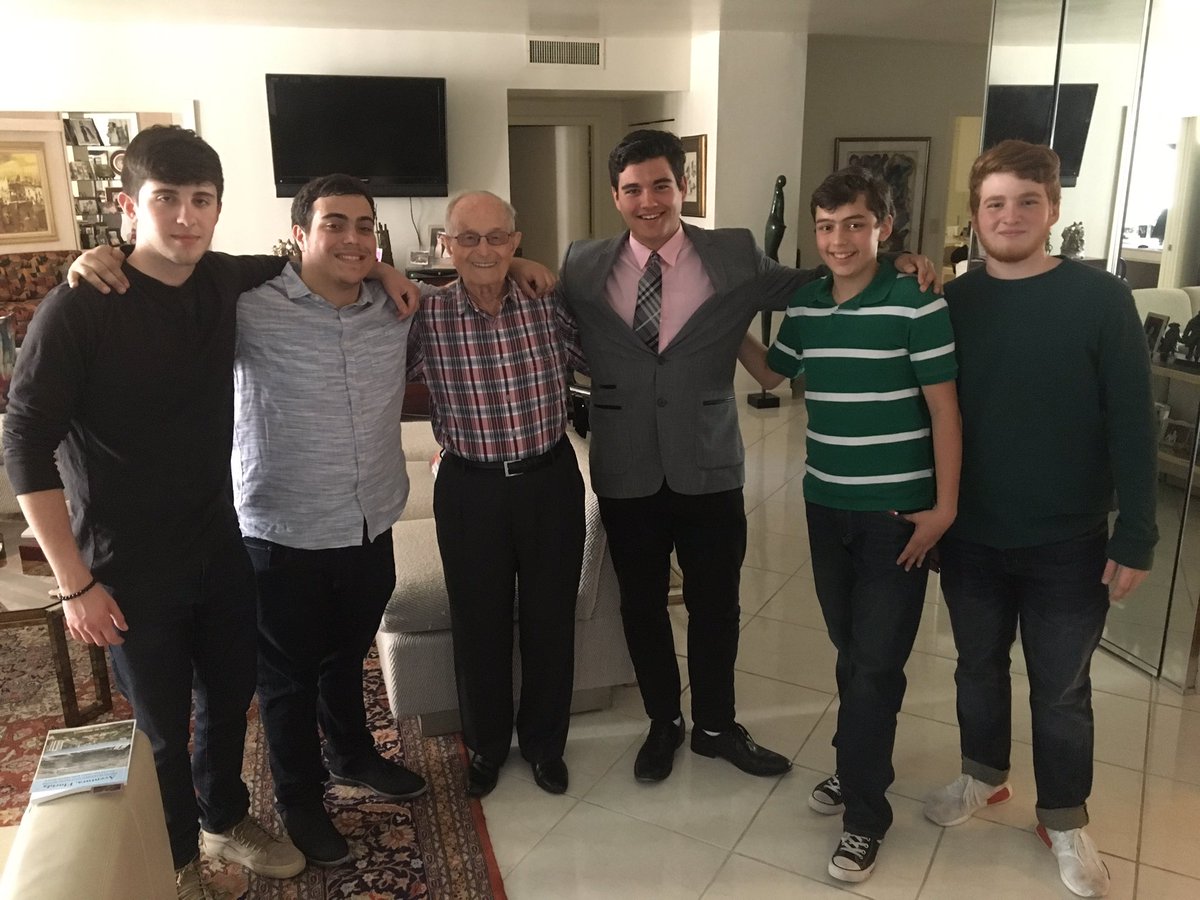 SMSHCobras's tweet photo. SM Magnet Television Production Team living history with Alex Gross. #cobratv #holocaustdocumentary @MDCPS https://t.co/K9Re8tbBOI