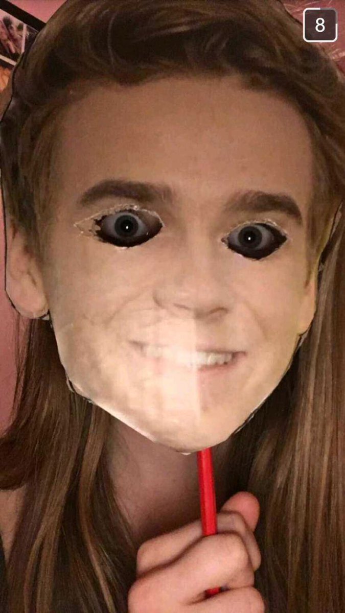 Joespurpose's tweet photo. @Joe_Sugg I made a mask out of your face earlier and caused a few heart attacks... 😂😂 https://t.co/Igsmpd8Cgf