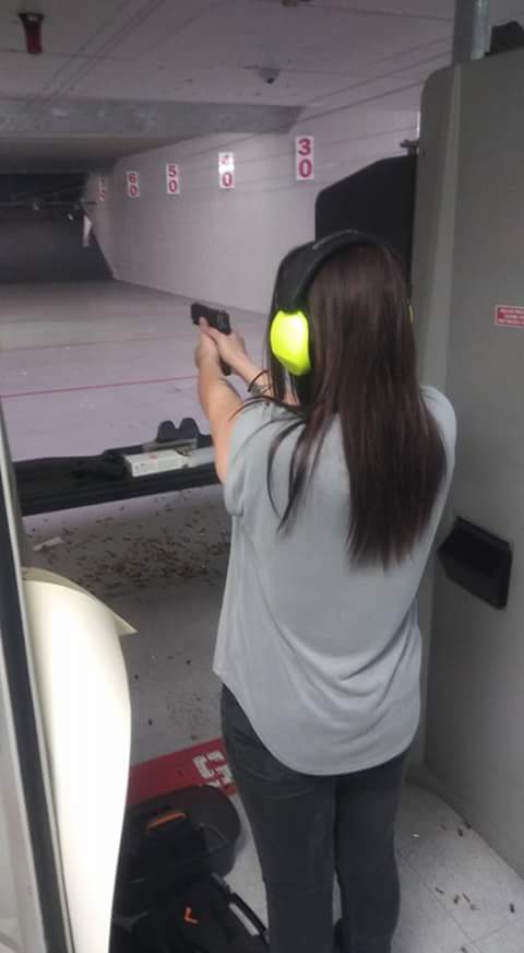 ohwellmichelle's tweet photo. I own this gun https://t.co/6RyV0PjbXb