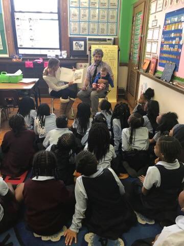 MsFennelly's tweet photo. Another exciting day @SLACSinfo - Families of our staff visited and read to our scholars to celebrate #ReadAcrossAmerica #readingrocks https://t.co/5Zx9ceuunl