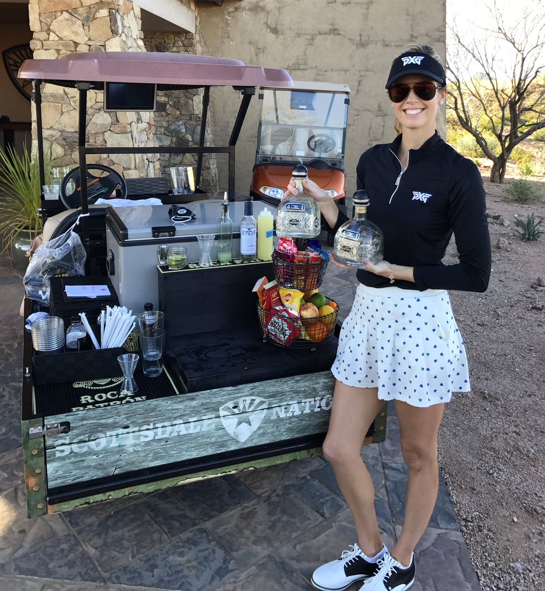 TheAnnaRawson's tweet photo. Yes to the margarita cart @ scottsdale national golf club!!! #tequila❤ https://t.co/hPsVuLhkNn