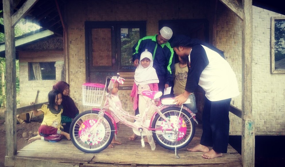 Relawan CS tweet media