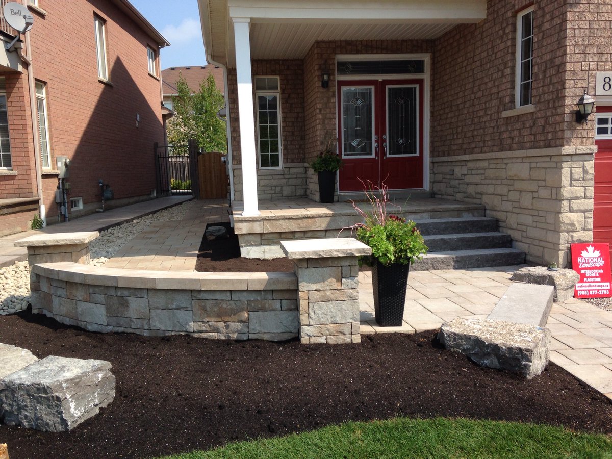 National2142's tweet photo. #Nationallandscape #permacon @Permacon #mondrian #lafitt #hardscapes https://t.co/17dQVFV8Ko