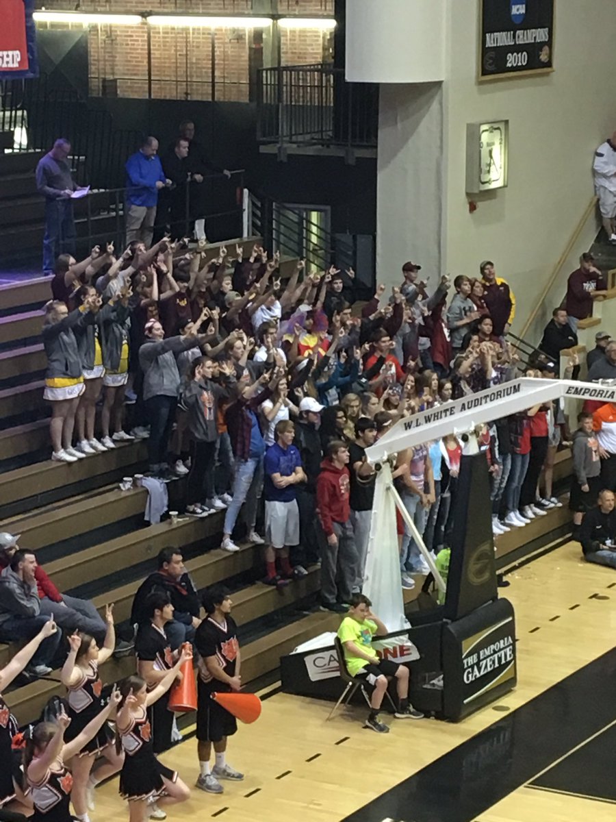 holcombvbsb's tweet photo. What a W for @holcombhoops - so much heart!!  ONE more to go!!!!       S/O to Girard students for joining in on the fun! https://t.co/fDjJ72VbBf