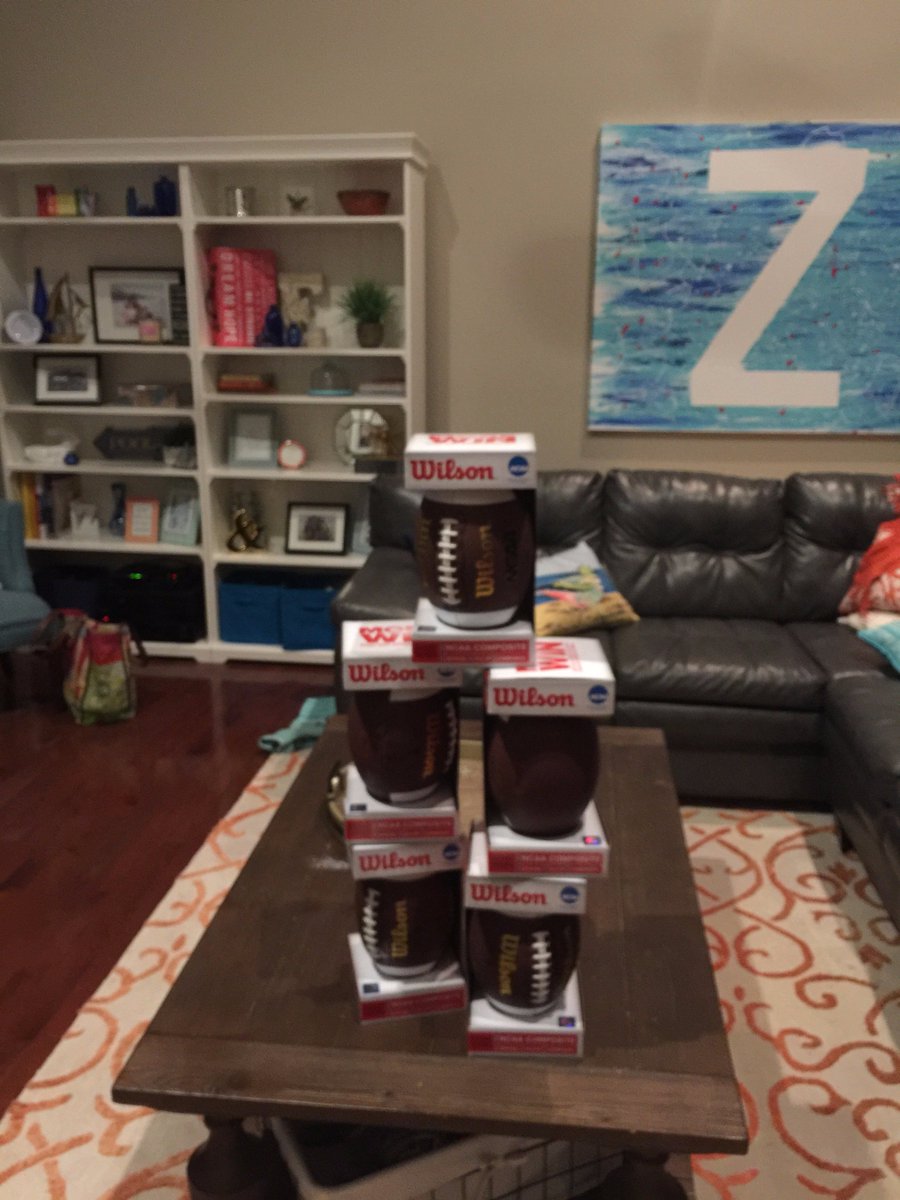 NPCoachZim's tweet photo. Had 2 restock the footballs 4 TopDAWG Showcase next Saturday. Plan, Prepare, Execute. #Exposure #TopDAWG #WhyNP #SoldOut #DMVLockDown https://t.co/H2sFGlhbLH