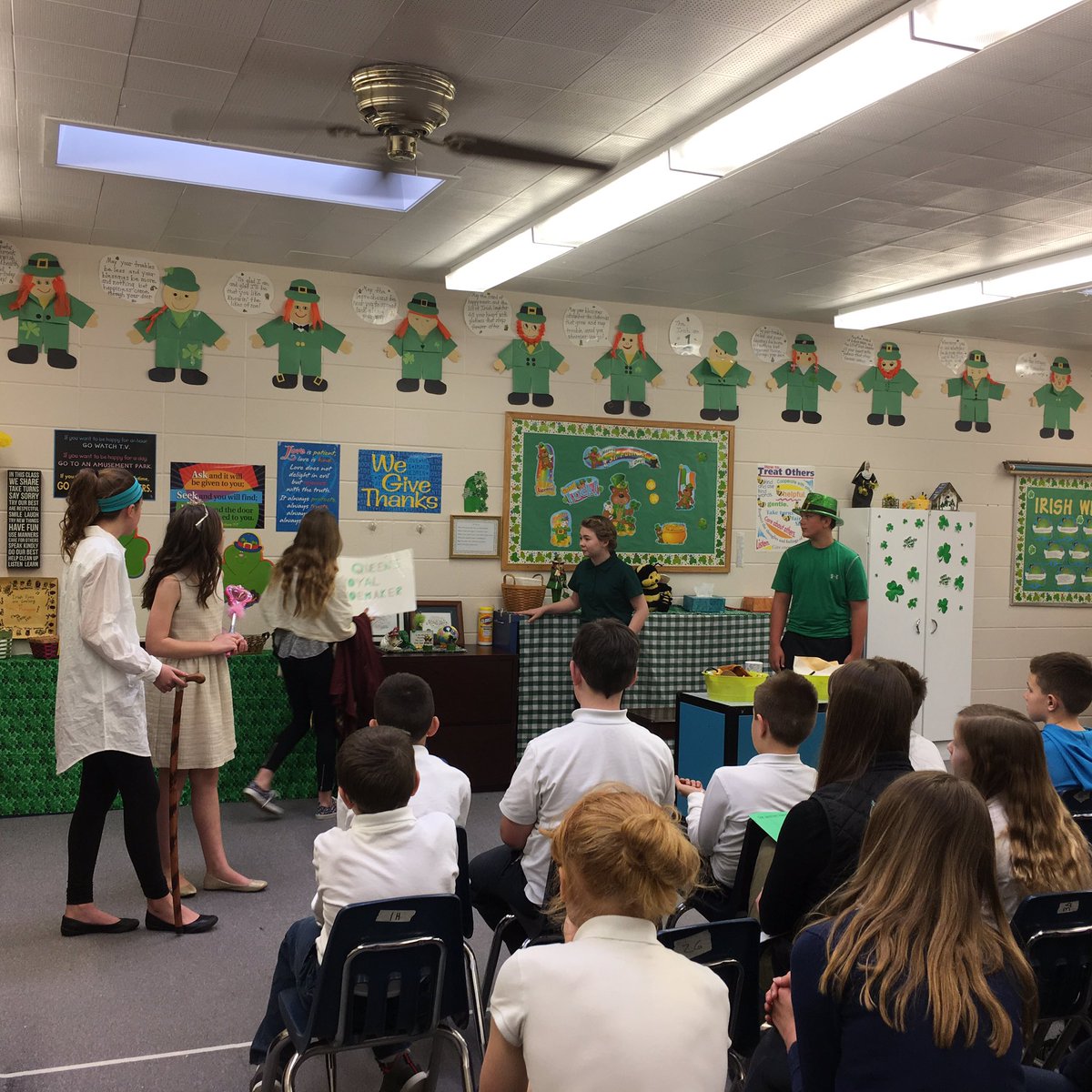stmaryknightssf's tweet photo. 6F presented their St Patrick Day plays today. Thank you Mrs Finnegan! Great work students! https://t.co/RLXyoMG2L9