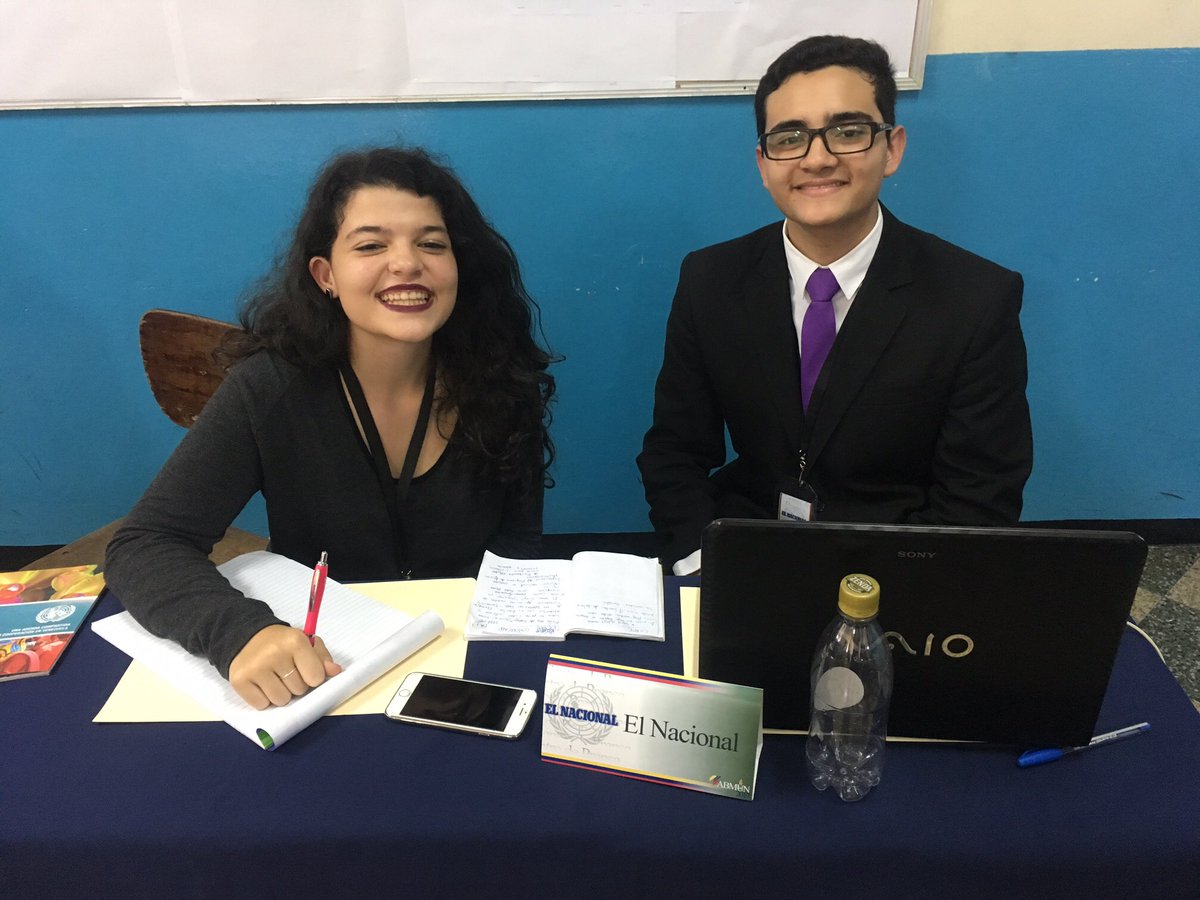 ABMUNccs's tweet photo. #ABMUN2017🇻🇪 #VenezuelaEnRetrospectiva https://t.co/RnS7K1VJEU