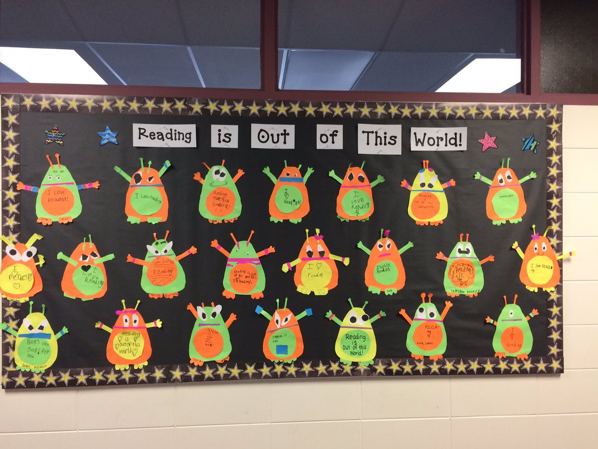 March is Reading Month! #wearelamphere <a href="/roadrunnersrule/">Lessenger Elementary</a>