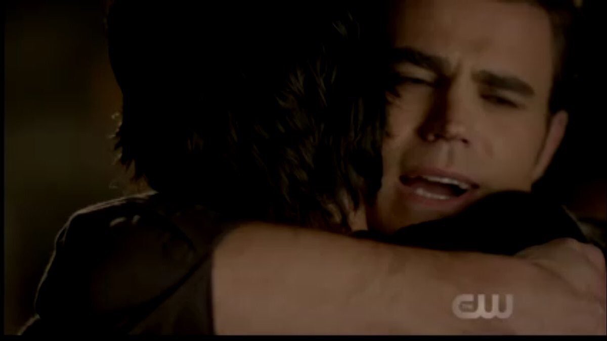 SteSomerhalder's tweet photo. CHAMA O SAMU. Não tô sabendo lidar com o fim. #TVDForever #TVD #TVDFinale https://t.co/1rztOFn8tz