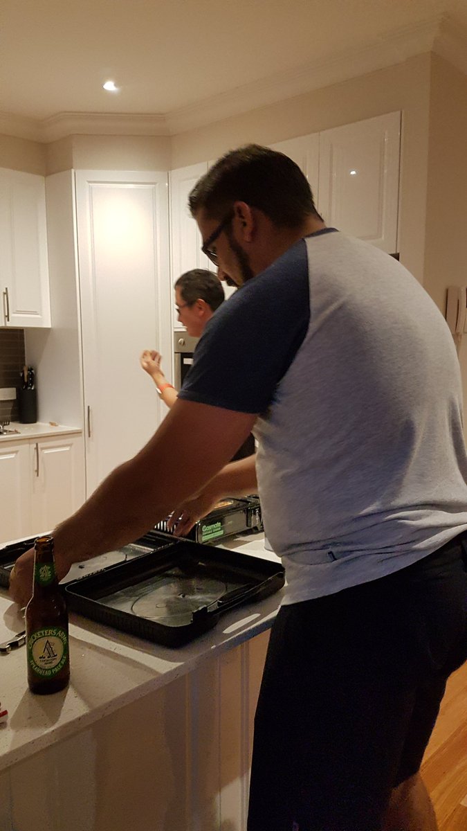 graceklai's tweet photo. .@feastively's Harshit and @madspacer prepping for the inaugural feast #burgersforever #StartupSaturday begin by testing on friends... https://t.co/hdBOVXwwst