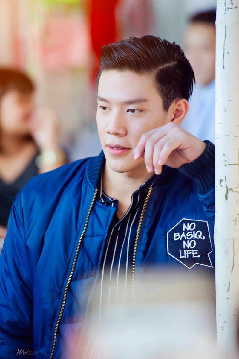 max_mgz's tweet photo. _170309 " ฉันคิดว่ารักมันคือ ความผูกพัน "
@MisterGrtsp 
#grtsp
#MBKCenterXCheeze
#CheezeMarket
#Typethaifestival 
#เกรทพอร์ช https://t.co/fanhSwSTVu