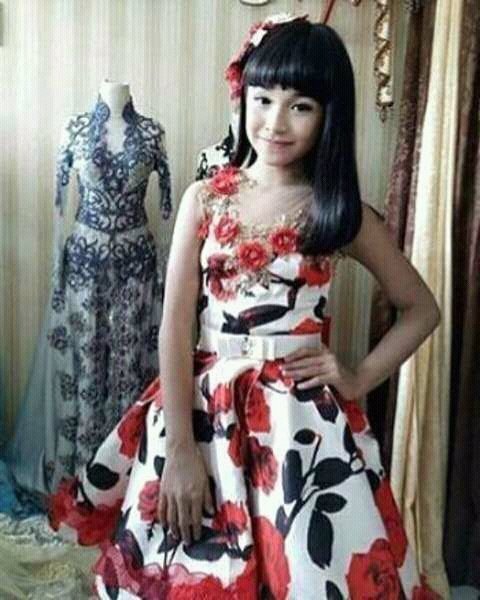 #Ratugopo
#tasyarosmala
#Snc_Id
#Gopotabroo.
<a href="/TasyaSNC/">TASYA ROSMALA</a> 
Cantiknya dek tasya pake gaun baru.. 😍😍😍 
👍👍👍