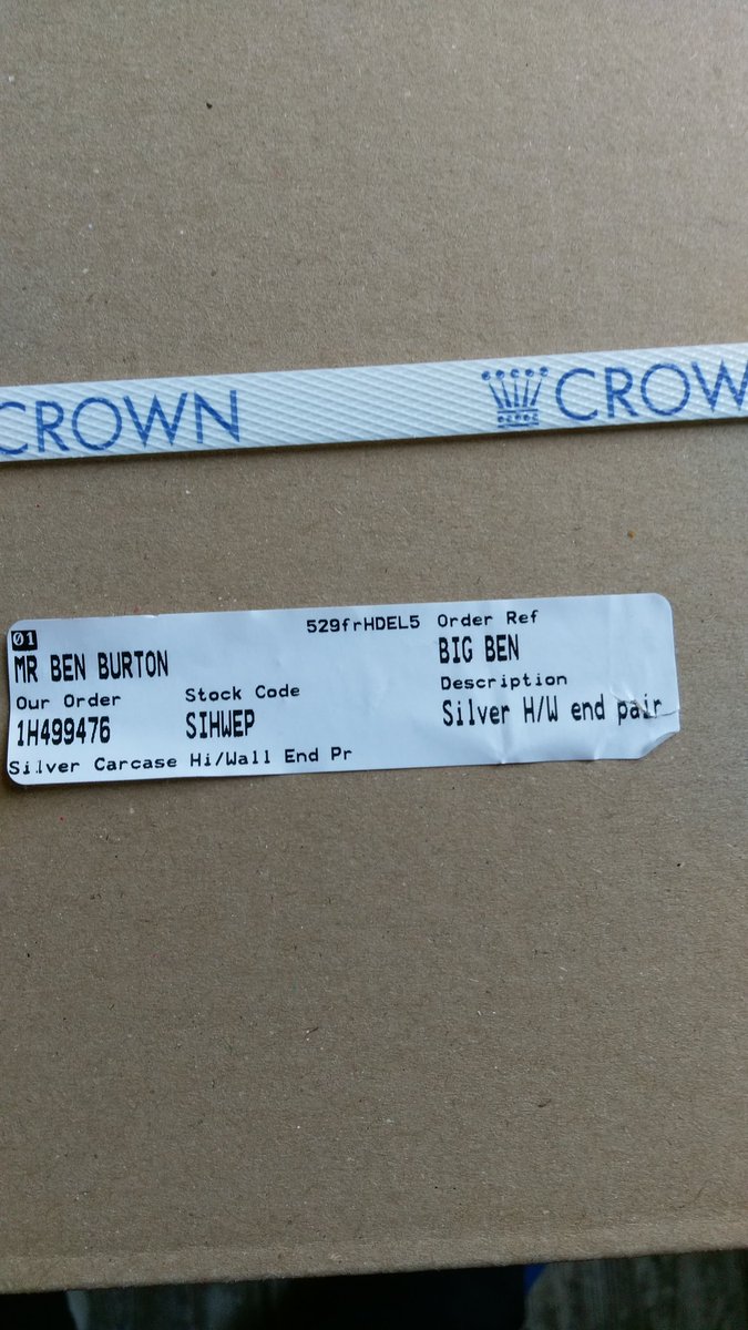 benburton71's tweet photo. The kitchen has arrived 😃 #progress #nicereference https://t.co/FFh4Ap9eKf