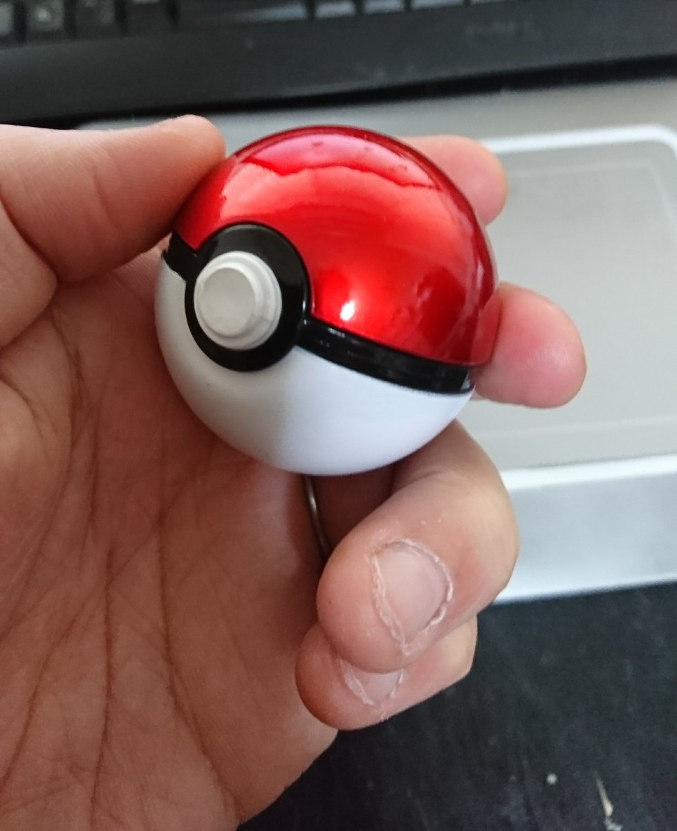小林裕和 新連載 迷宮の王 No Twitter 食玩のポケモン モンスターボールコレクションの出来がスゴく良い タブレットケースになるし ディスプレイ用に台も付いてるし 出来れば片手でも開けやすくして欲しかったかな 中にポケモンのフィギュア入れたら楽し 小林裕和 新連載 迷宮の王 No Twitter 食玩のポケモン モンスターボールコレクションの出来がスゴく良い タブレットケースになるし ディスプレイ用に台も付いてるし 出来れば片手でも開けやすくして欲しかったかな 中にポケモンのフィギュア入れたら楽し