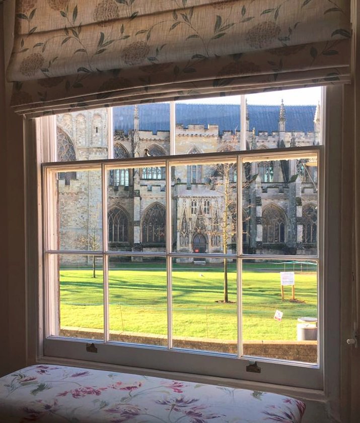 Purityspaexeter's tweet image. @tweetinexeter #inexter our daily view of The Cathedral Green. Life is not too shabby! #ExploreExeter #Exeter