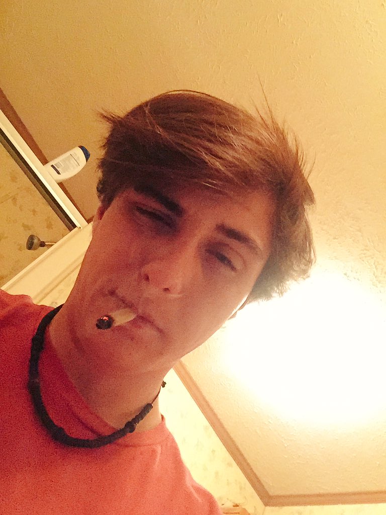 Jaredlay2's tweet image. 