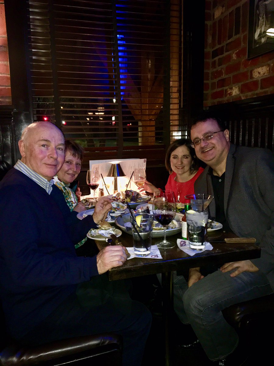 peoriasymphony's tweet photo. First dinner stop with guest artist Jorge Osorio, @JonahsSeafood, of course! https://t.co/HdDMI4LHF5