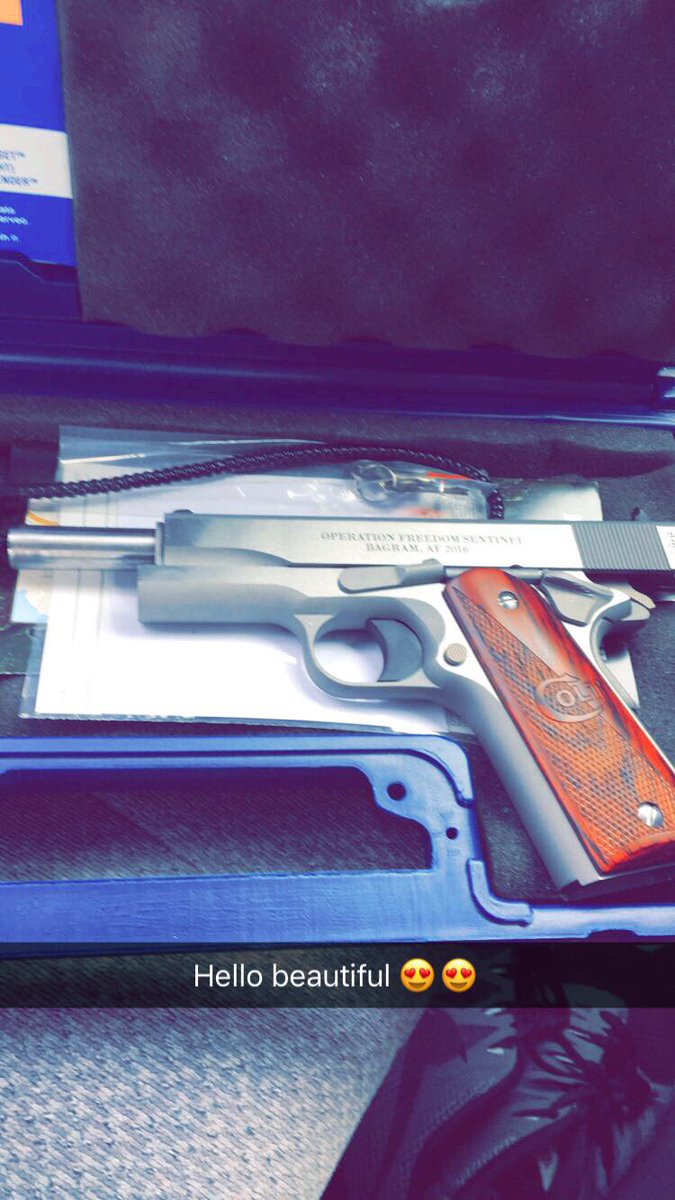miggey_smalls's tweet photo. Welcomed these beauties to the family! ❤️❤️ #GlockGen3 #Colt1911 https://t.co/70BFyRqKV3