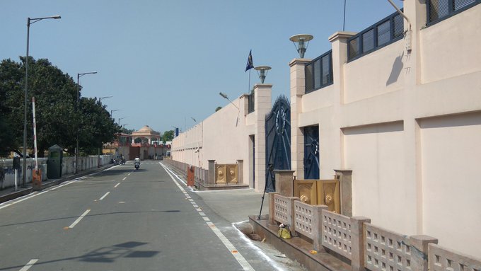 View image on Twitter