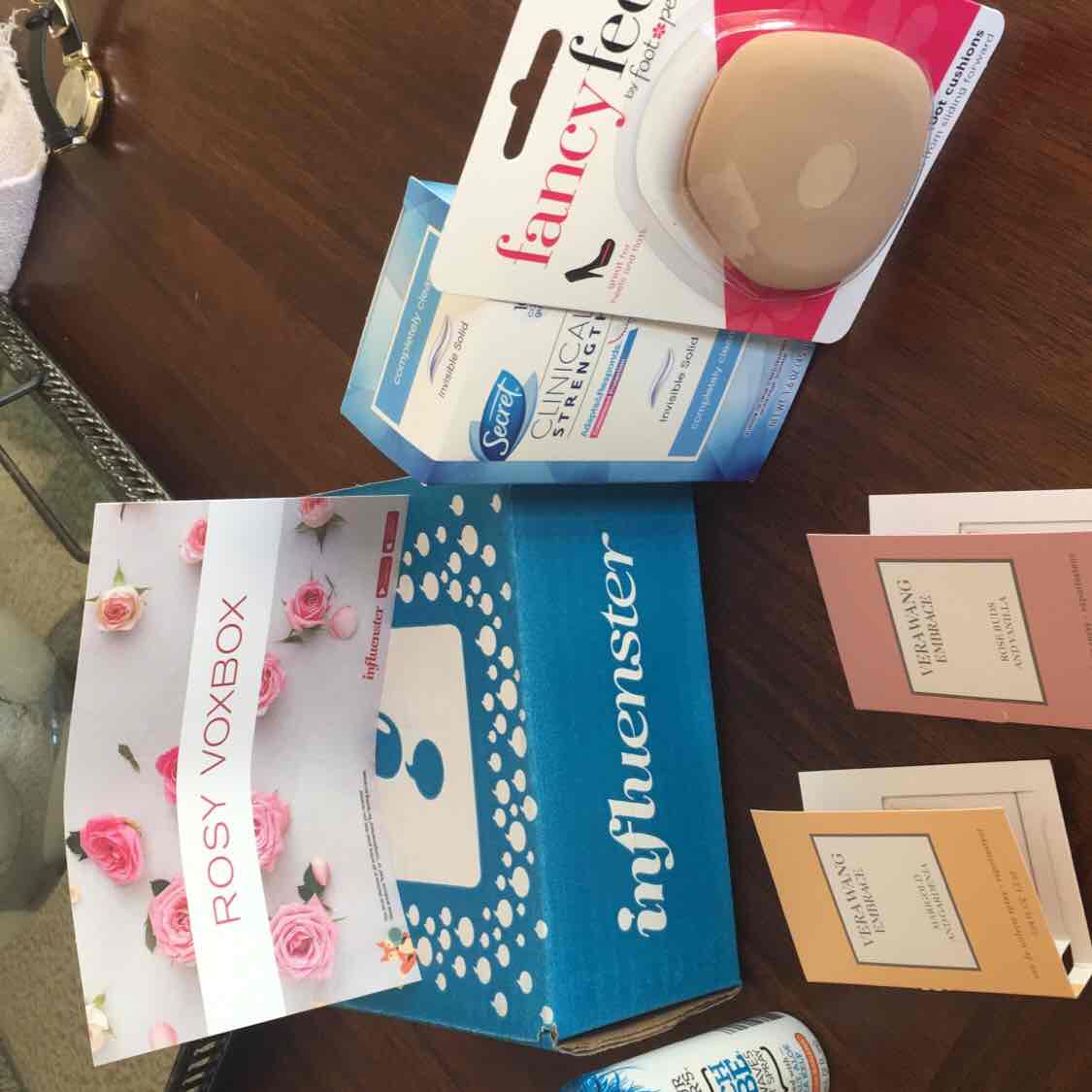 NatyRivera's tweet photo. cantwait to use all my new great samples that influenster sent me to try :) https://t.co/IFNrVg8XIB
