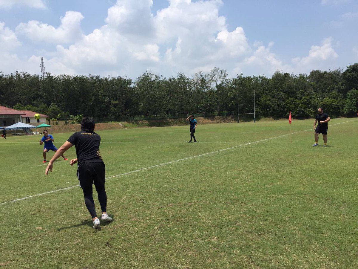 twt_avicenna's tweet photo. Goodluck Gais! NS League : @saseroba_rc vs Rembau United RC.

Kick-off : 2:30pm, Pdg KTJ Mantin. 

Pic cr. @haafiznordin 

#Saseroba #Saser https://t.co/GewYLN3EWE