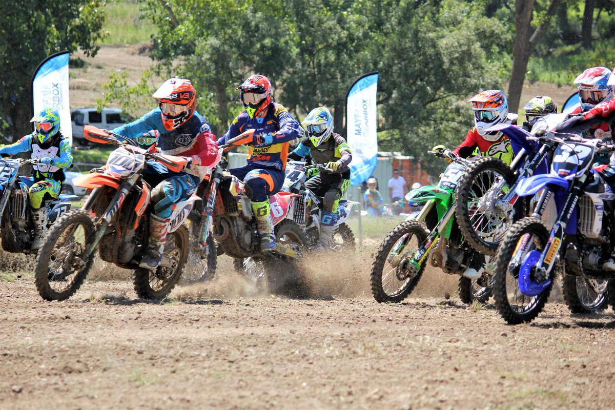 MayfairGearbox's tweet photo. The first event of the Gauteng #motocross series from #MayfairGearbox kicked off today with great #racing &amp; family fun! #TeamMayfairGearbox https://t.co/nSC5LOWIRC
