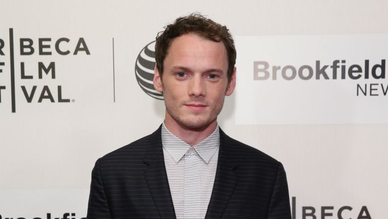 Happy Birthday to this guy, Anton Yelchin. Really missed this guy 