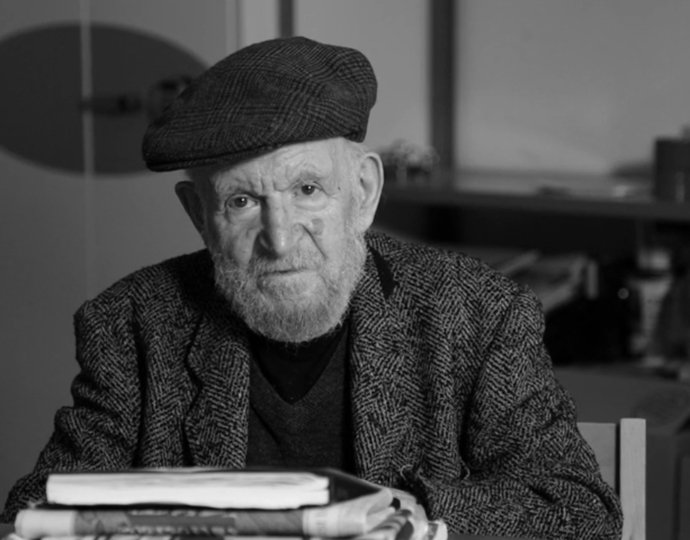 williamjwow's tweet photo. #GustavMetzger #AutodestructiveArtist 
1926 - 2017 https://t.co/GxlB3LvbzU