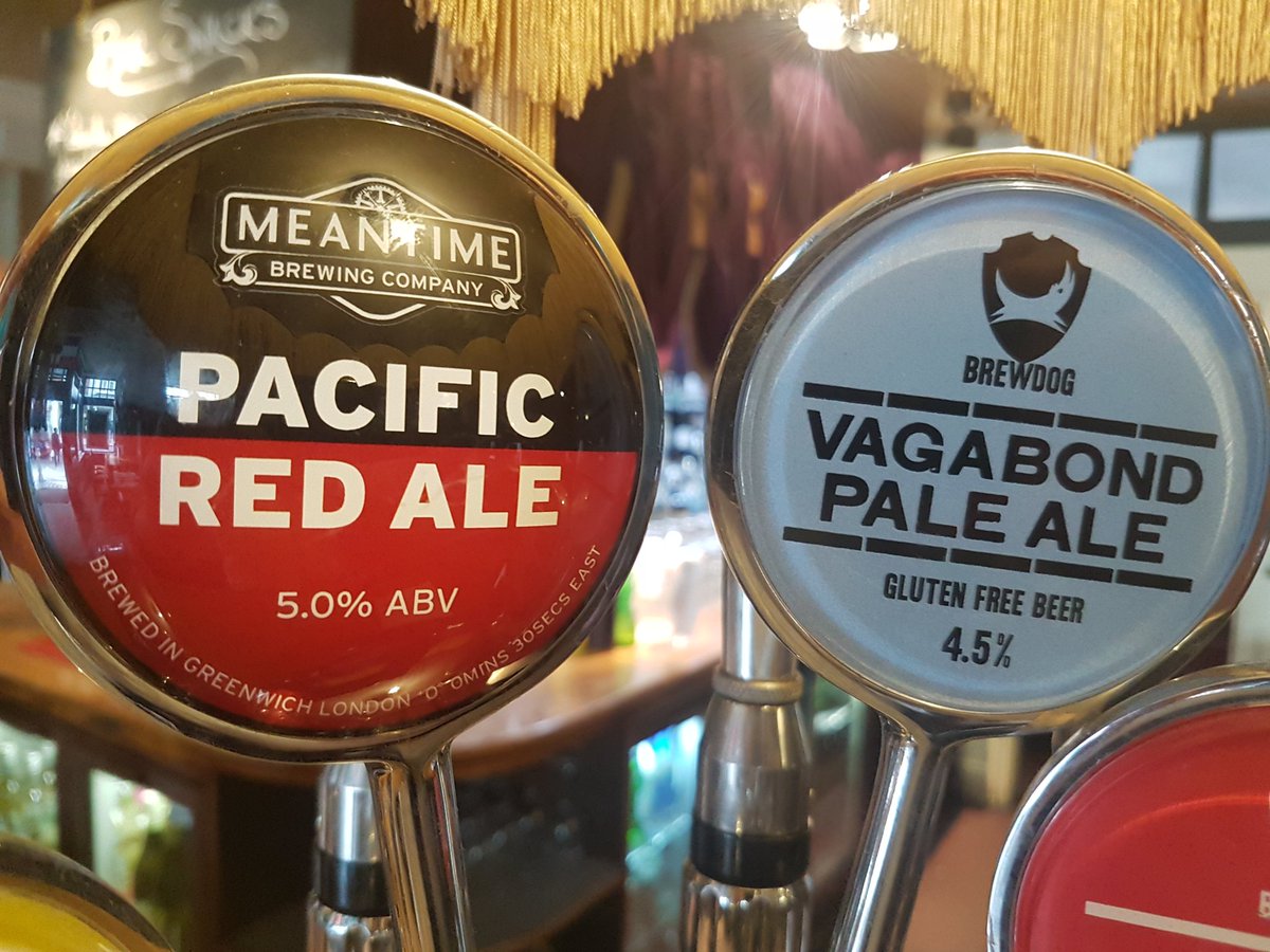 TrafChelsea's tweet image. Big one two of 6 nations matches. Big one two on the pumps! Not long till kick off #RBS6Nations