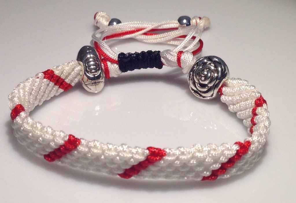 marysterrace's tweet photo. Heading to #Twicker today, drop by the @CabbagePatchPub to get your hands on a handmade @marysterrace #RugbyRope #sixnations #twickenham https://t.co/eckAMyMMQy