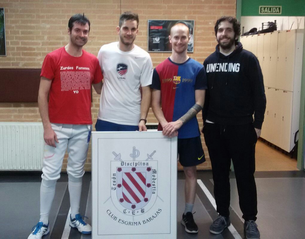 <a href="/Romero1015/">peri</a> ganador #OpenBarajasEspada #Marzo <a href="/Espadista/">Emilio Mochón Castaños</a> segundo Edgar Beneite y Gonzalo García terceros 
<a href="/paula_lopezp/">PLOPEZ</a> mejor tiradora