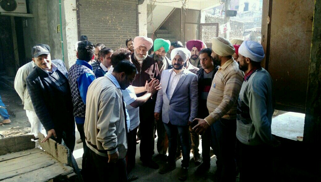SimranS14329752's tweet photo. #gullu bhai has good face value in nilothi area #appinmcd #ticketforSukhwinderGullu @rajachhabra @JarnailSinghAAP https://t.co/kyOP62M3T6