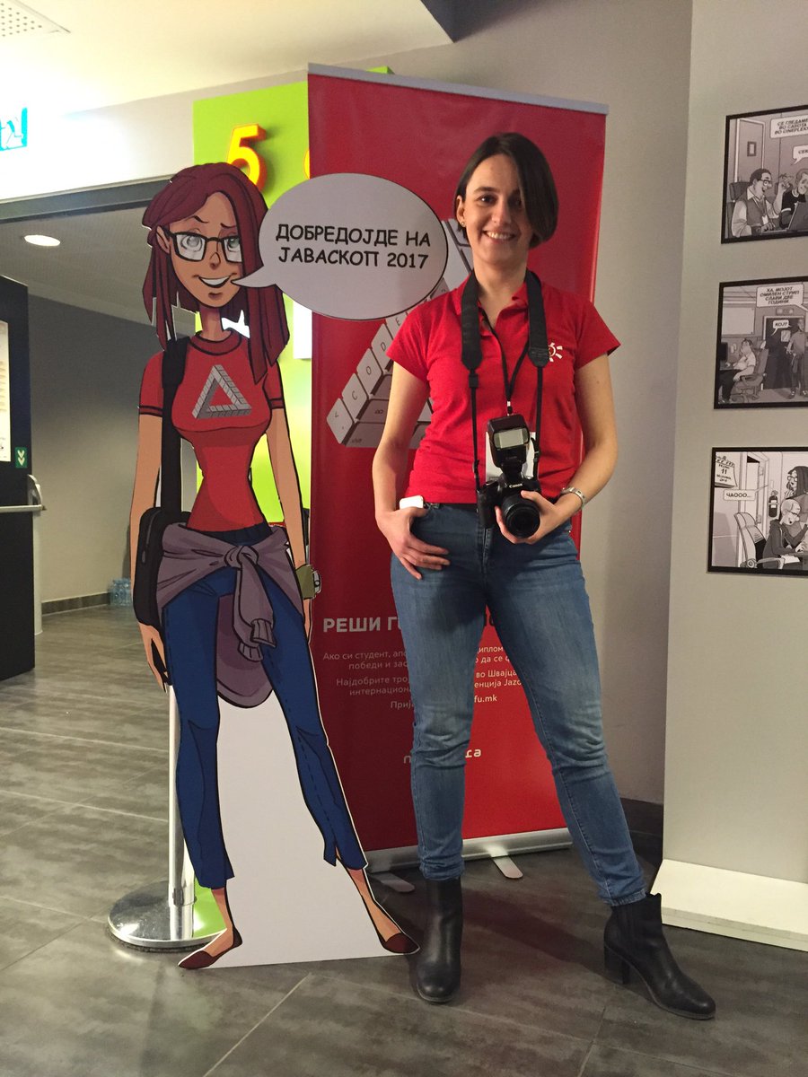_anaris's tweet image. #FF0000 #javaskop-gals