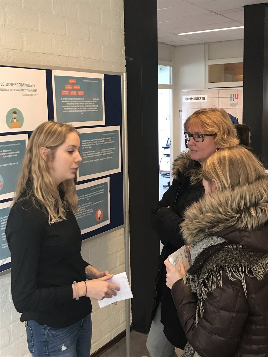 KimvMinnen's tweet photo. Studenten vertellen over hun studie Communicatie #hufcj ! https://t.co/cKUP7QcuJQ