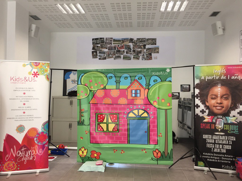 A punto de arrancar el cuenta cuentos de #Kids&amp;Us Donostia en <a href="/RiberasdeLoiola/">Riberas de Loiola</a> ¿algún baby de 1-2 añitos cerca?