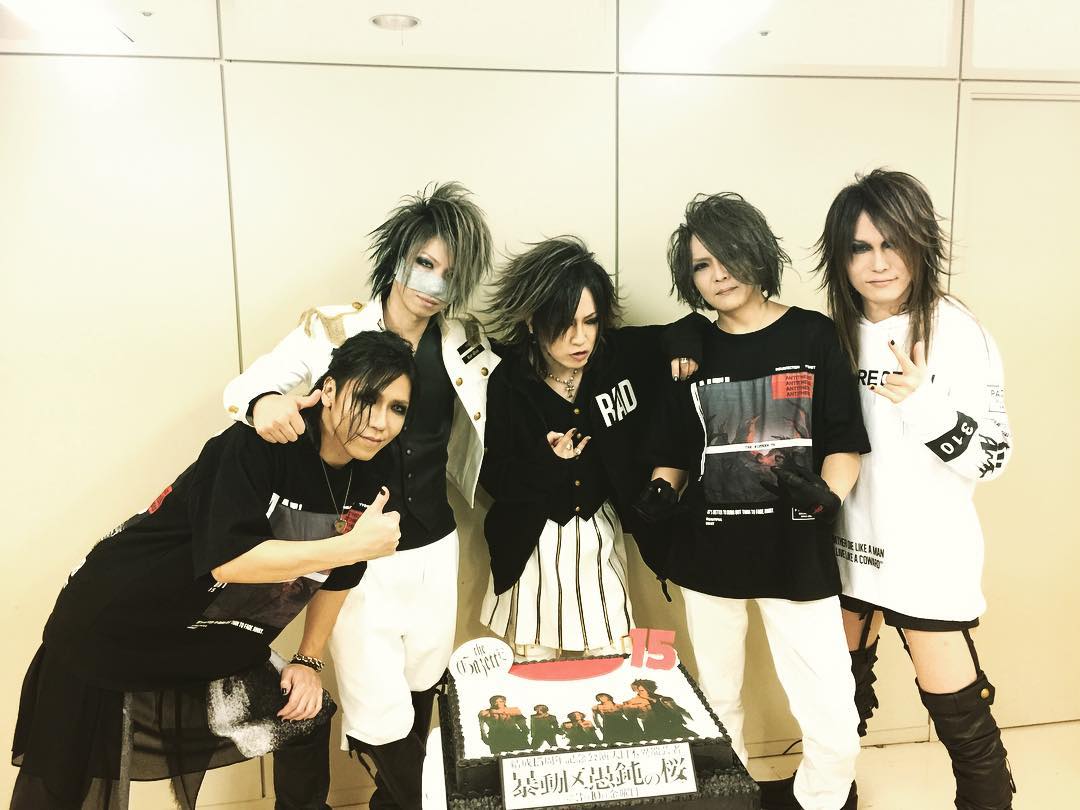 the GazettE ガゼット 15周年 愚鈍の桜 Tシャツ the gazette Lサイズ