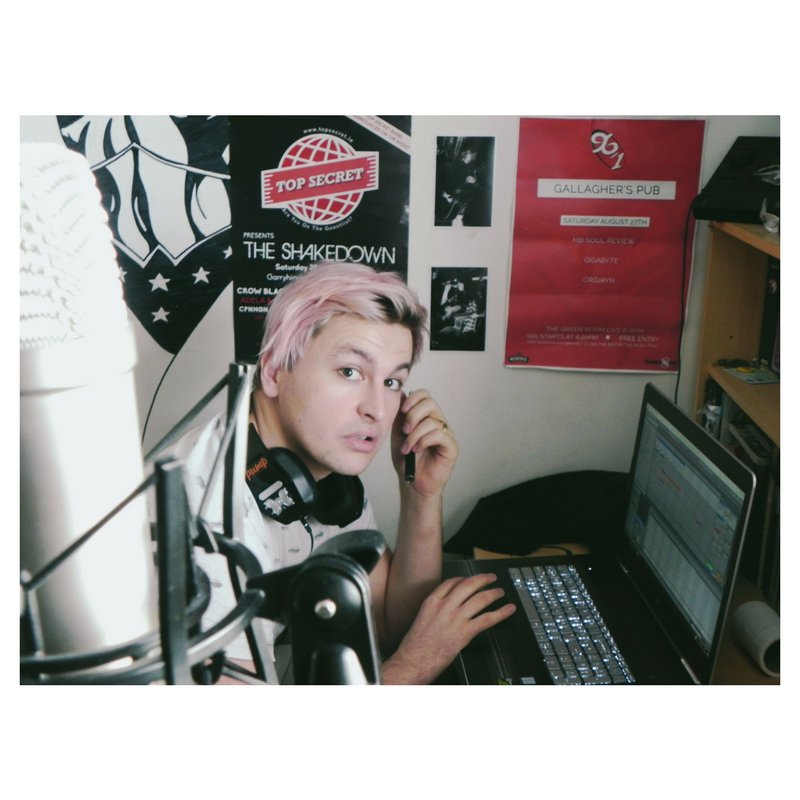 L E V E L S / / F R E N C H E X I T S