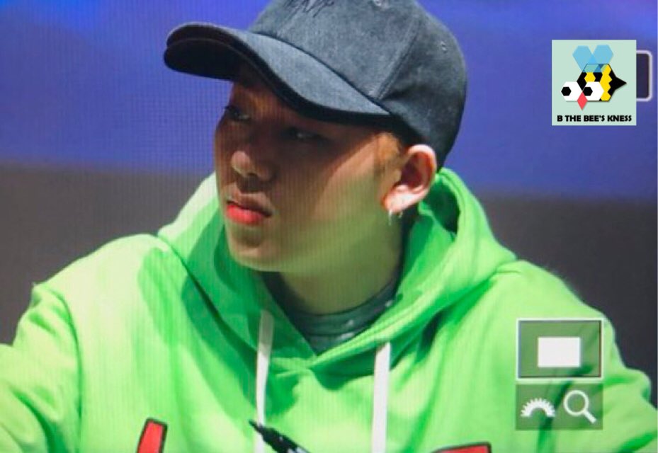 BtheBeesKnees's tweet photo. 170311. DVD팬사.
 #블락비 #지코 #우지호 #ZICO https://t.co/GpdA9X2diB