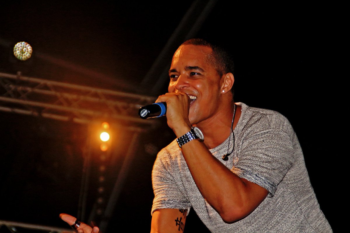 AgendaCv's tweet photo. DJODJE actua Hoje no Coliseu com lotação esgotada. #djodje #djodjenocoliseu #caboverde #lisboa #lisbon #kizomba #brodamusic #morabeza https://t.co/IjLj7I8rE3