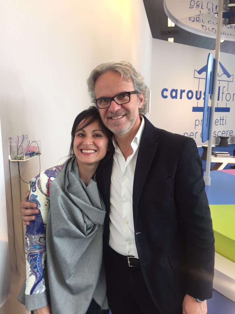 archivalefisi's tweet photo. @alfonsofemia ospite di #carouselforlife #MADEexpo2017 @Federlegno #archistar #architop #progettipercrescere #bambini #infanzia @MADEexpo https://t.co/860vpYy6UX