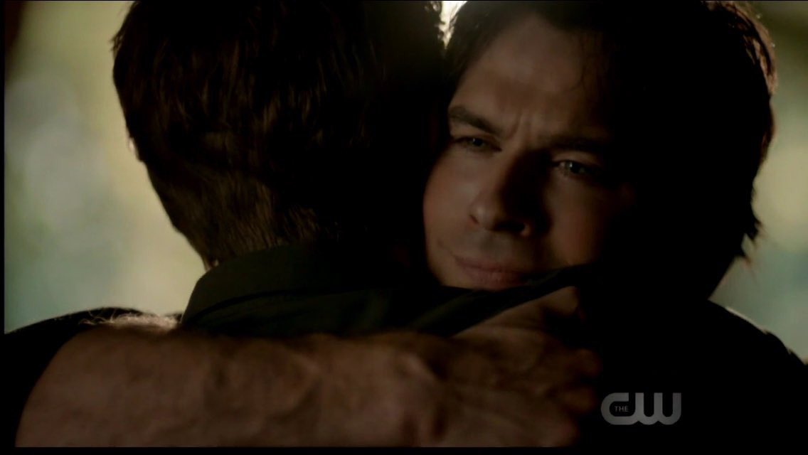 YoKidrauhll's tweet photo. I can't deal 😭😭😭😭😩 @iansomerhalder @paulwesley thank u for being a part of my life these past 8 years. #Defan #TVDForever https://t.co/G9Z69XHVWs