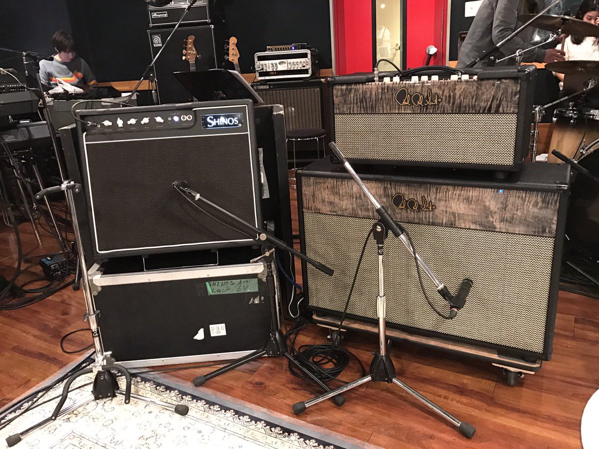 BuGtrs's tweet photo. 尾崎裕哉(#hiroyaozaki )東京公演大歓声のうちに閉幕。

弊社 #bugtrs サポートによる #PRSAMP も大活躍していました。

ステージ袖や観客席で社長もサウンドチェックして来たそうですが、キレと粘りのあるトーンが響き渡っていたそうです♪ https://t.co/MOgYEgNEJ5