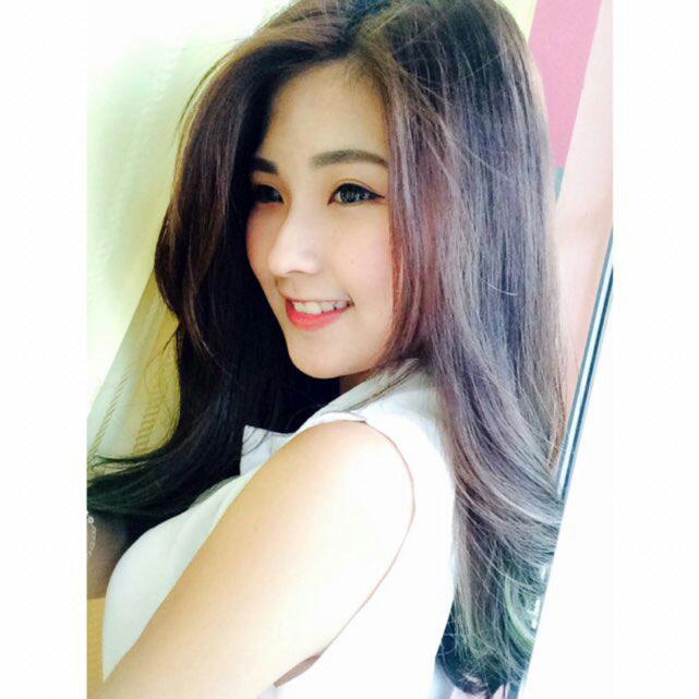 Halo! Aku melihat live stream yang keren di aplikasi 17! Yuk cek disini!malming 😕  go.17app.co/44sg/pXKllosyqB