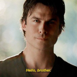 - Дэймон. 
- Привет, брат. 
#TVDS8 #tvd #TVDFOREVER #THEVAMPIREDIARIES #ДНЕВНИКИВАМПИРА #8СЕЗОН #ФИНАЛ