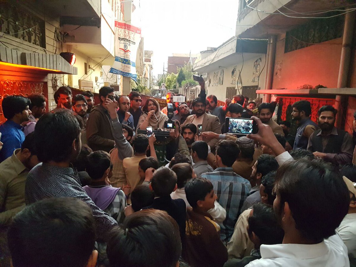 mrsshaziasohail's tweet photo. Leading a huge youth rally in #Gujranwala accompanied with Peer Farid #MPA #PP95 https://t.co/bi57lCWLuE