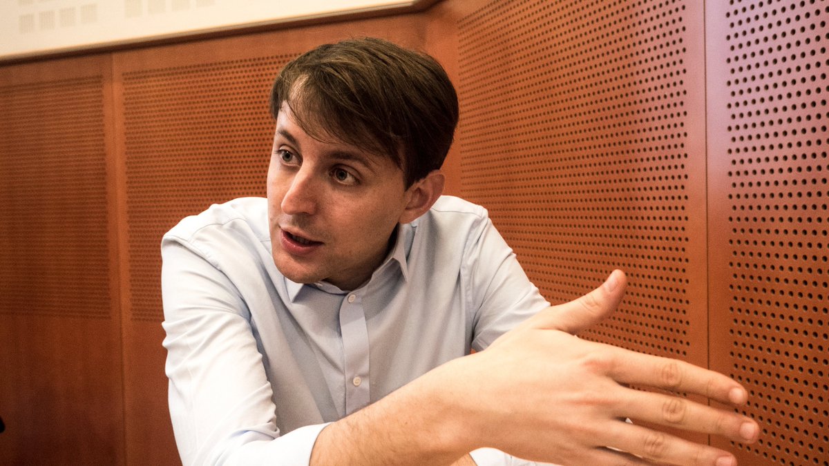 Impuntual_es's tweet photo. @fjavilopez, eurodip. socialista: "La UE está encajonada entre el autoritarismo de Putin y el decisionismo de Trump"
https://t.co/v4zL0SAQ9D https://t.co/GGaqiVitJ8
