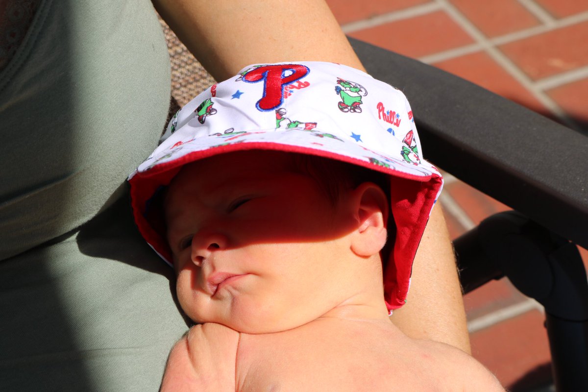 5 days old and already a <a href="/Phillies/">Philadelphia Phillies</a> fan. #gophills #fan4life