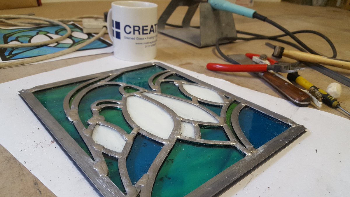 cutlinesglass's tweet photo. Little Saturday snowdrop.. little product placement @creativeglassuk #stainedglass #bristol https://t.co/6xcZVDILUQ