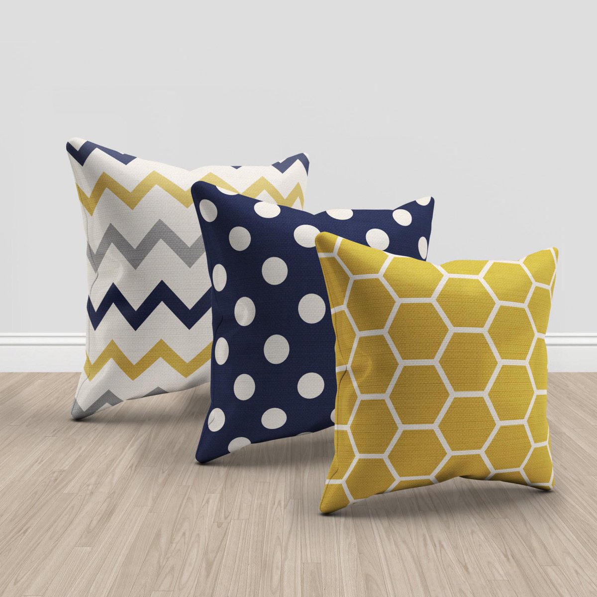 bestDecorIdeas's tweet photo. What Are the Pros And Cons of #NavyBlue #Pillows?
https://t.co/vEyla7sGlL
#decor #luxury #interiordesign #homedecor https://t.co/YtxNPDQeGh